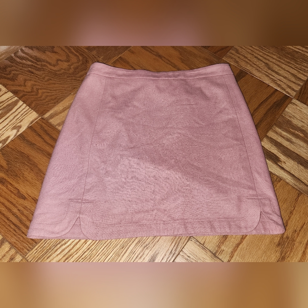 Elegant Pink Women's Skirt Loft Size 4